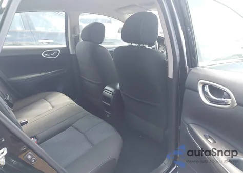 2018 Nissan Sentra Sr z USA, uszkodzony, nr VIN 3N1AB7AP9JY344245